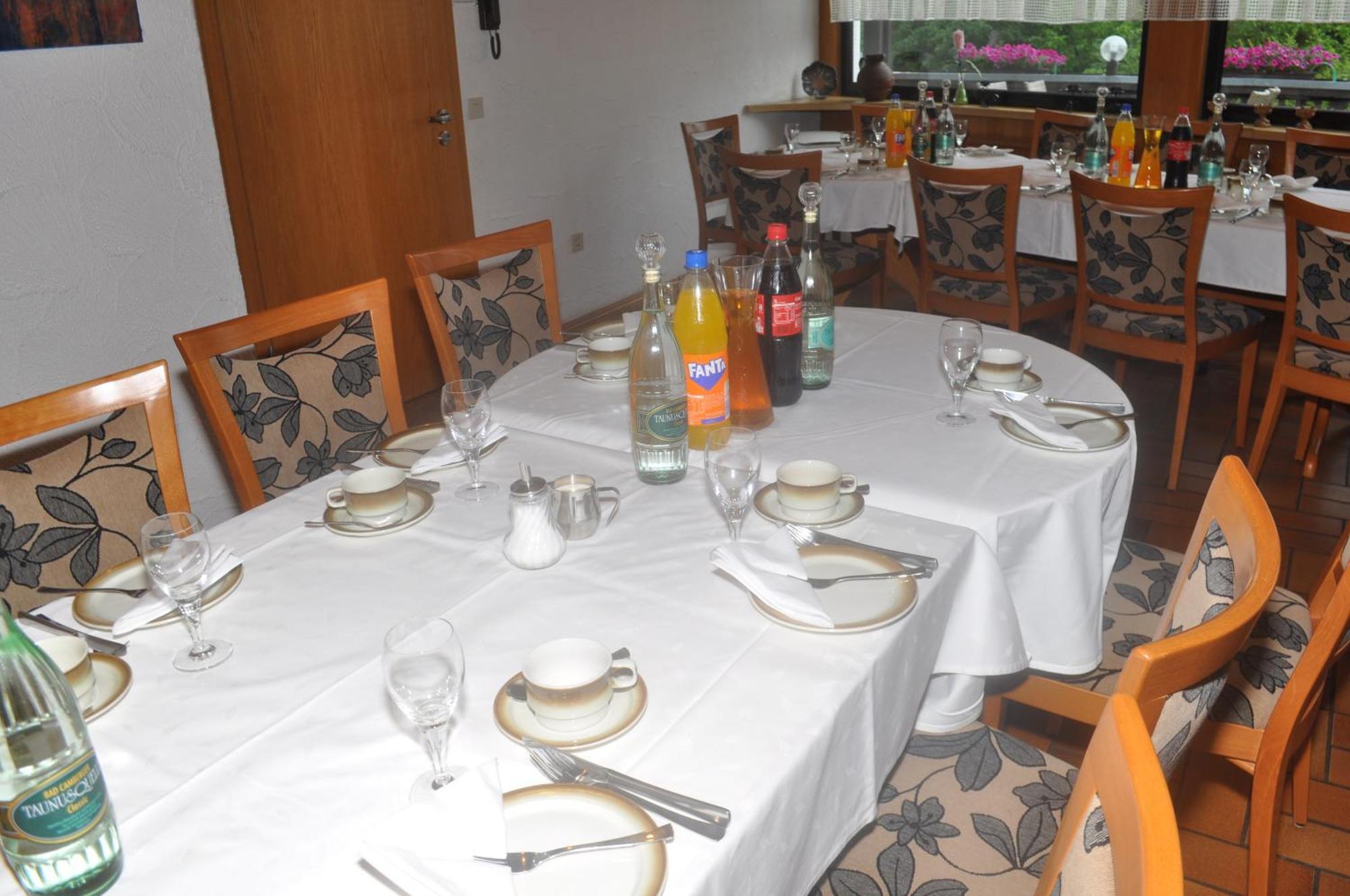 Hotel Kuehns Muehle Oestrich-Winkel Kültér fotó