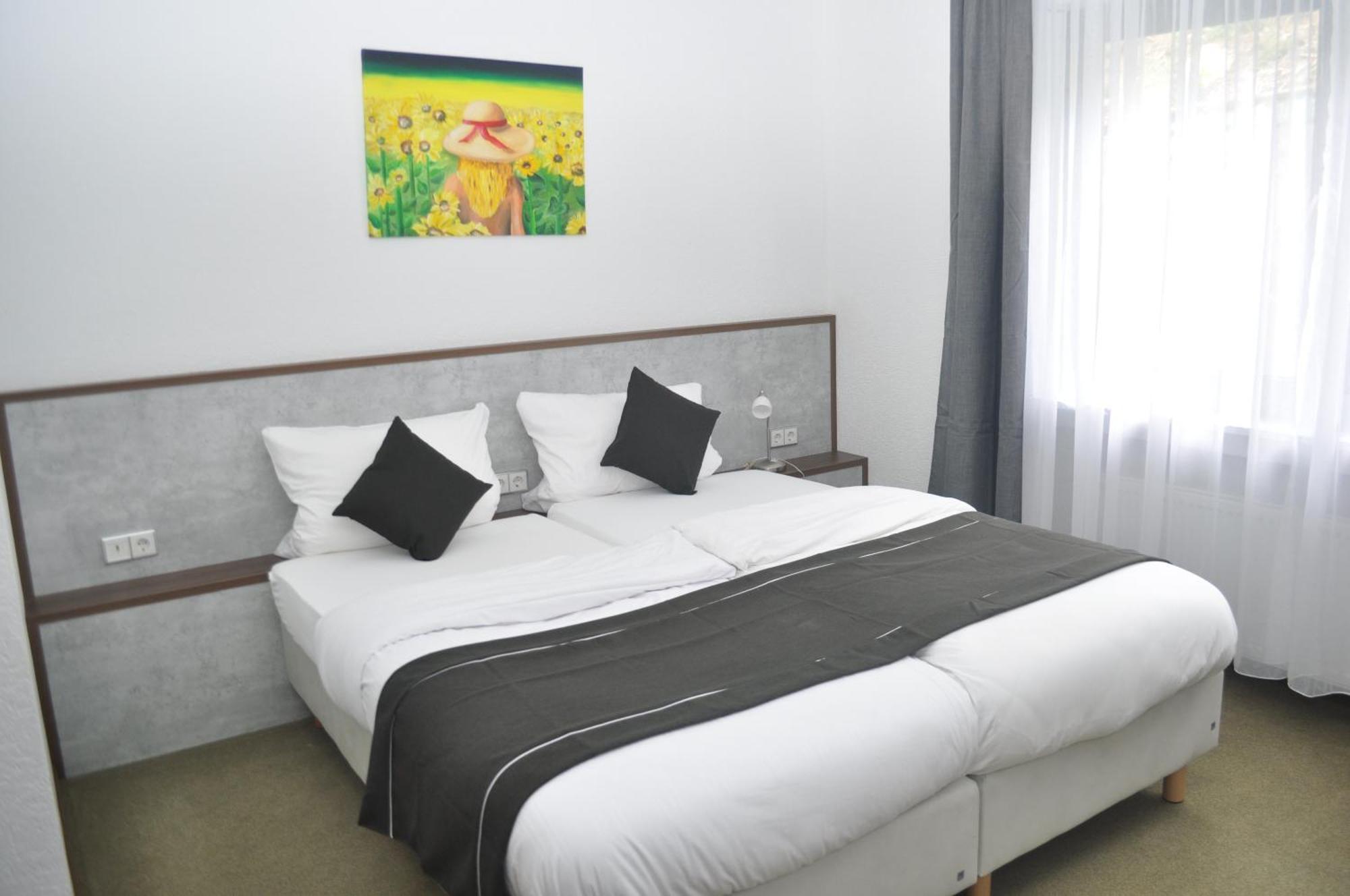 Hotel Kuehns Muehle Oestrich-Winkel Kültér fotó